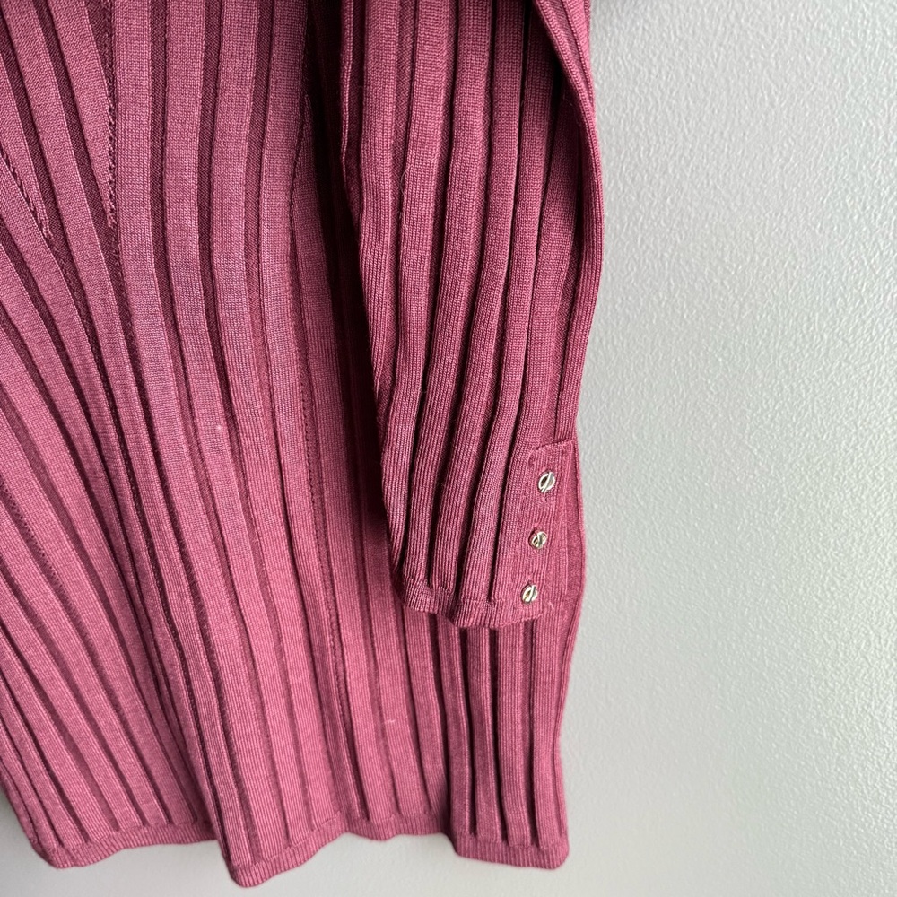 White House Black Market WHBM Women Maroon Ribbed Knit Turtleneck sweater Size L - Picture 6 of 6